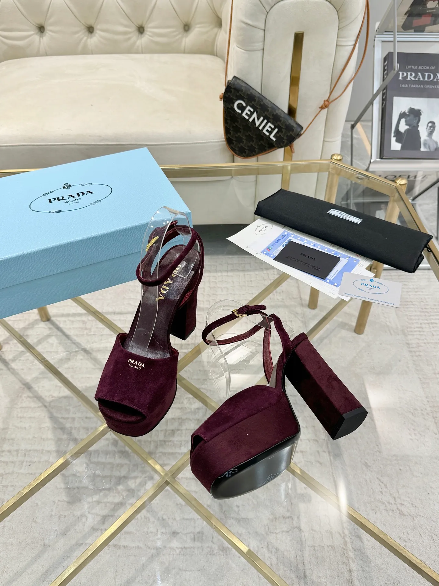 👟👟Ex-factory price 600👟👟 (imitation leather bottom-20) New arrival 👉Ready stock👈Remove the original board and make a 1:1 replica‼ ️The highest version ✅ Prada's early spring catwalk hot style 😘The latest spring style thick square toe water platform series (genuine leather outsole), (simulated leather sole) goddess must-have for super beautiful feet 👉The upper is made of imported original calfskin, soft and textured, lining + foot pads, imported sheepskin lining, breathable and comfortable, private model water platform, heel, water platform 3.5M, heel height 12M Code number 35M-39M (34 40 41 42 43 is custom-made and cannot be returned or exchanged)